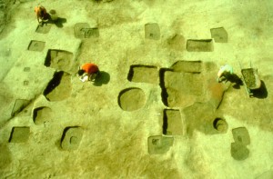 44JC298, Structure 104 during excavation.