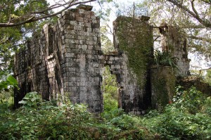Good Hope Slave Hospital. Photographed by Jillian Galle, March 2006.