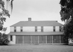 Middleburg Planation House,Berkeley County, South Carolina. Photographed by The Historic American Buildings Survey, September 1940. Source: http://memory.loc.gov