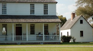 "Leland Ferguson, Max L. Hill, III and Max L. Hill, II on the front porch of Middleburg Plantation House, March 2007."