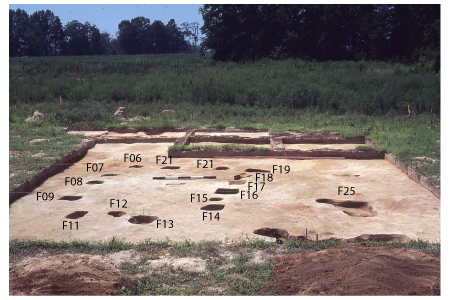 House B at 38BK75 with features labeled, facing east.