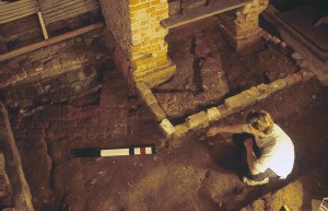 Thane Harpole excavates Wash House beneath Servant's Hall structure.